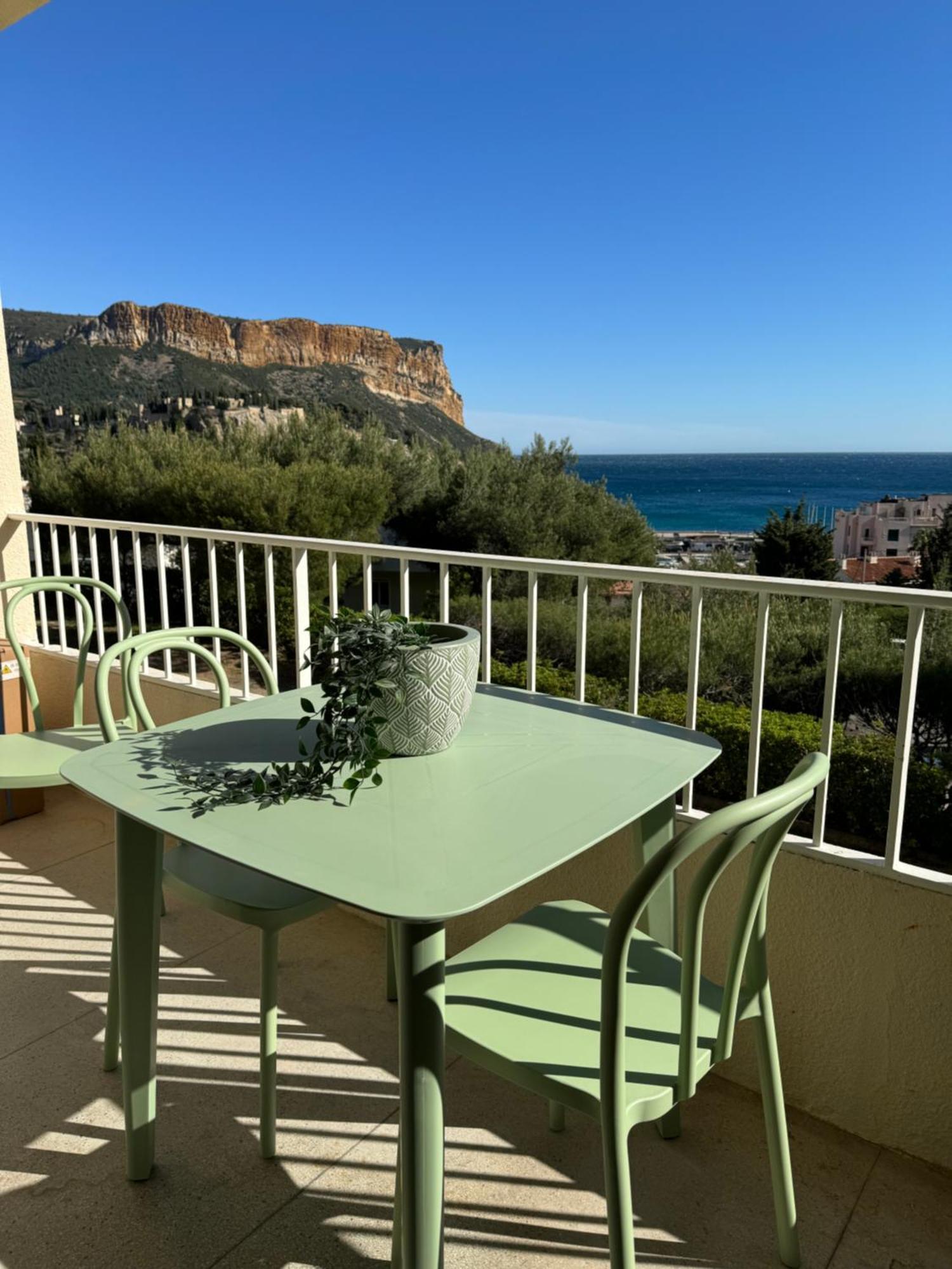 Le Balcon De La Rade Apartment Cassis Luaran gambar