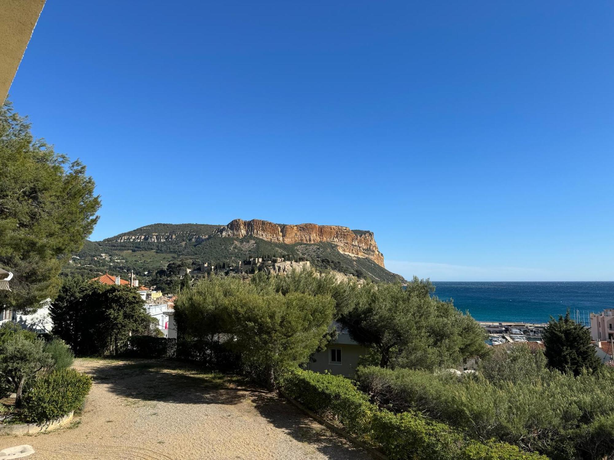 Le Balcon De La Rade Apartment Cassis Luaran gambar